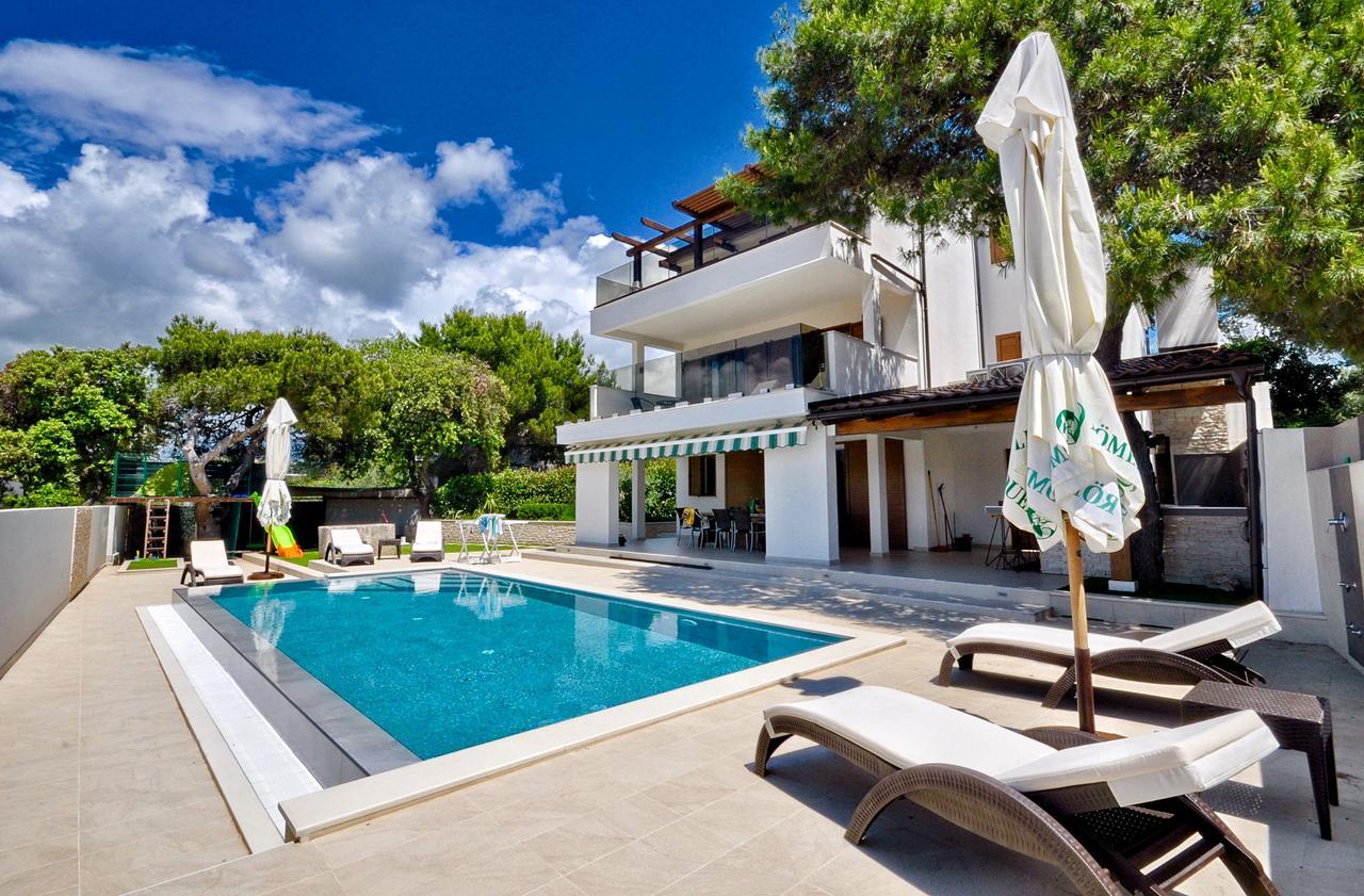 Casa Del Capitano Villa Ražanj Eksteriør billede